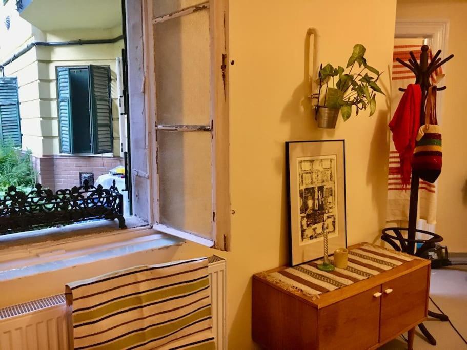 Vintage Studio Apartment, Garden And Free Parking Budapest Exterior foto